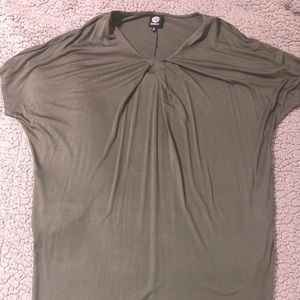 Loose dress with pockets!